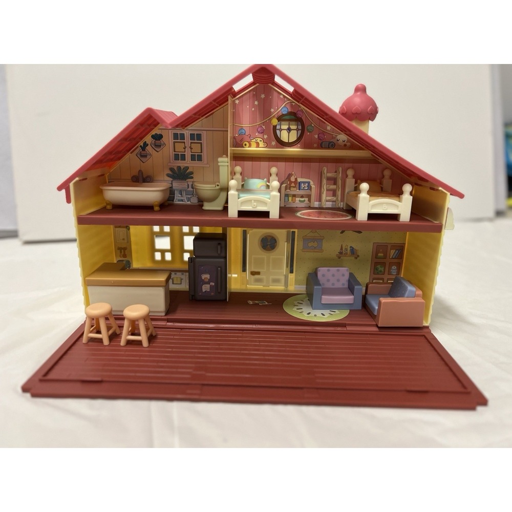 BLUEY FAMILY HOME PLAYSET - Picture 2 of 8